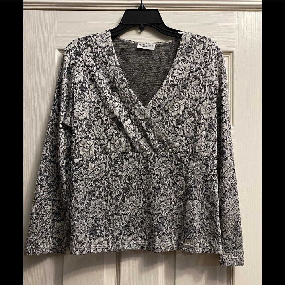 Vintage NINETY Lace Petite Silver Floral Blouse Top Sz L/P